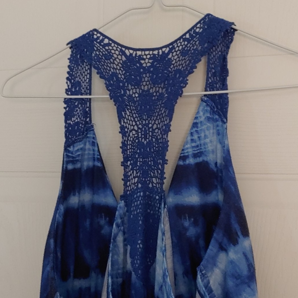 Dress - Picture 4 of 4